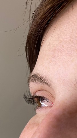 vidéos UGC émotionnelles, performantes, sincères.